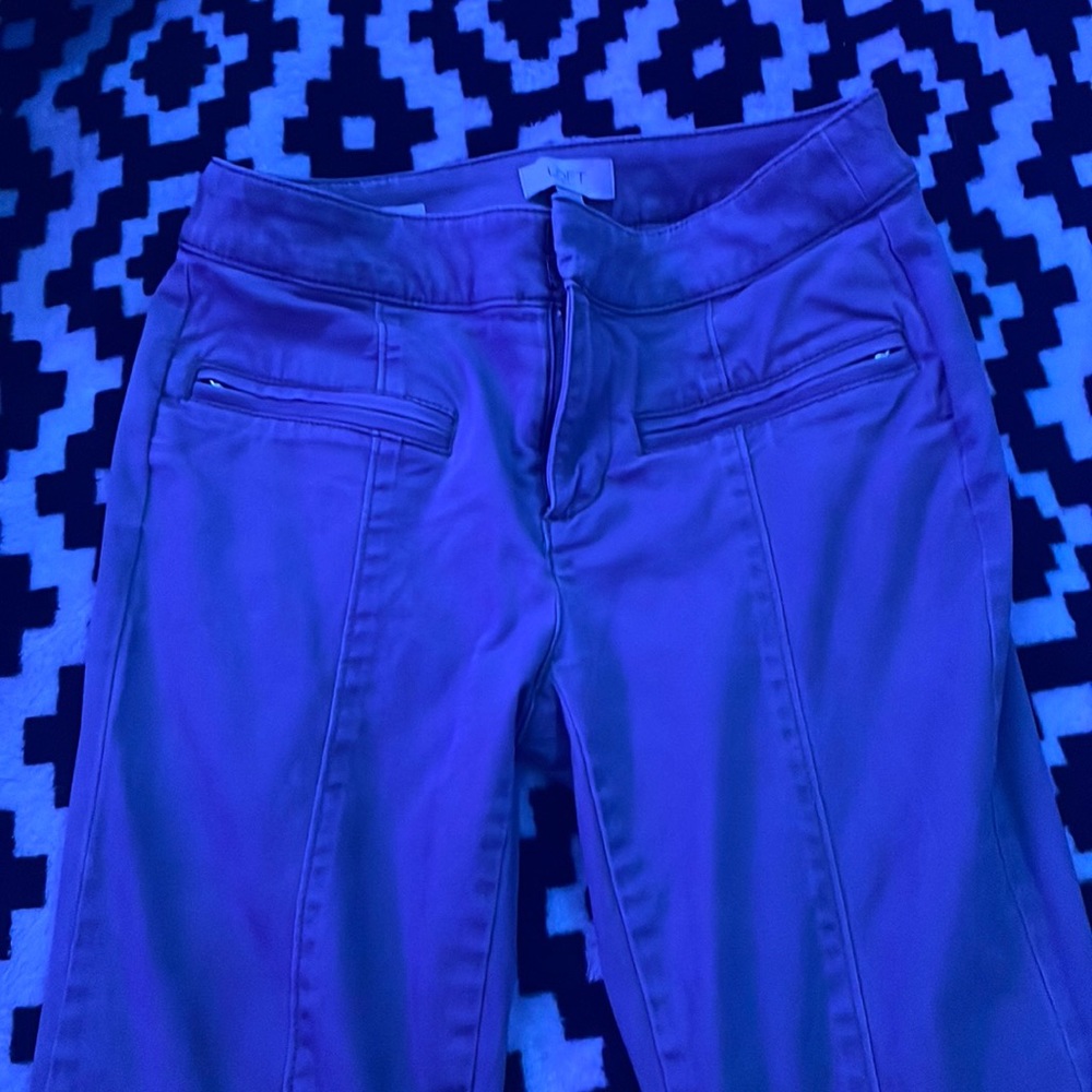 Grey pants:modern skinny ankle lift outlet size 2